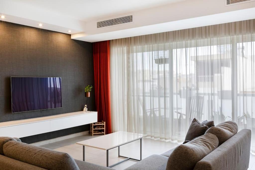Ngh12 - Lovely And Spacious 2 Bedroom Apartment Naxxar Exterior photo