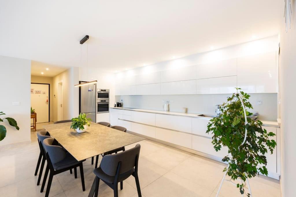 Ngh12 - Lovely And Spacious 2 Bedroom Apartment Naxxar Exterior photo